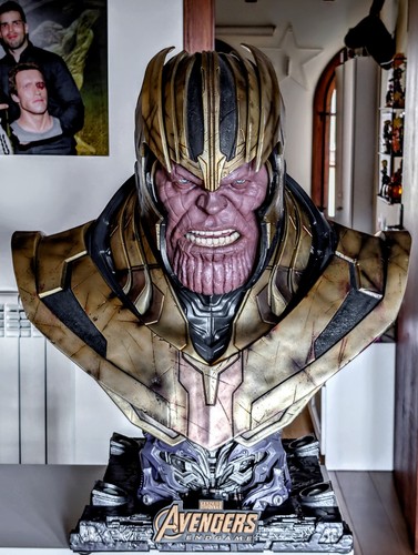 Thanos life size - life, bust